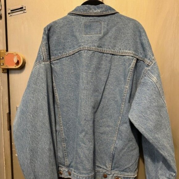 Vintage Jordache Jean Jacket - Picture 14 of 16